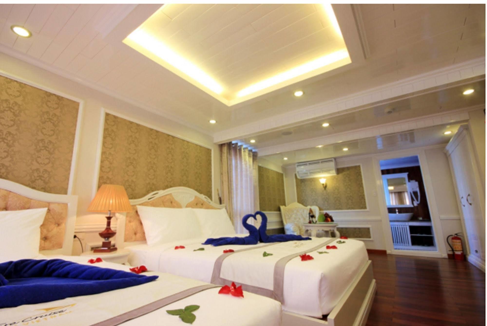 הלונג Signature Halong Cruise מראה חיצוני תמונה